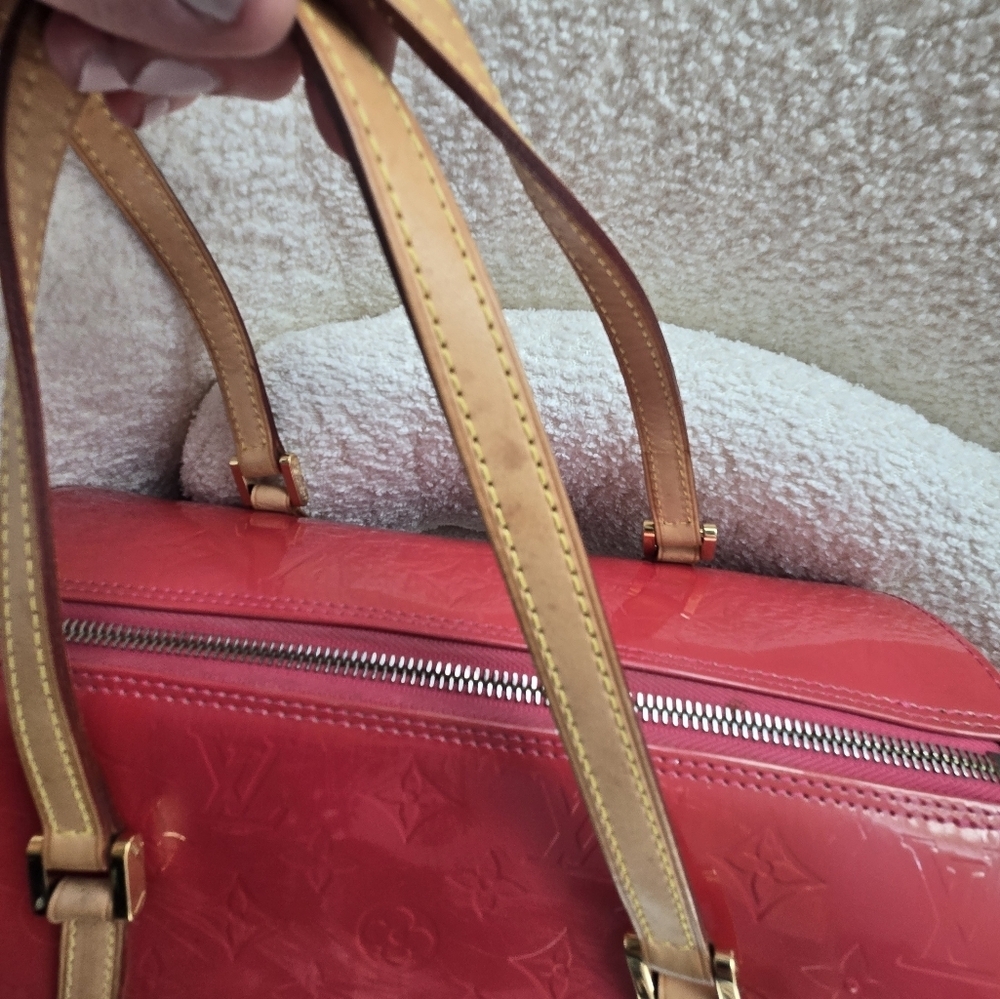 Louis Vuitton Red Vernis papillon bedford bag - Picture 11 of 17